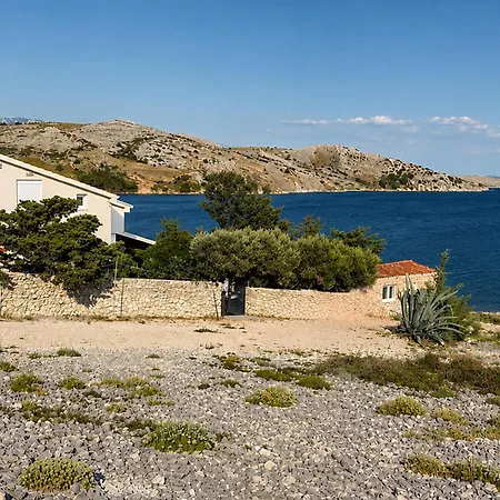 Apartmán Cozy In Smokvica With House Sea View